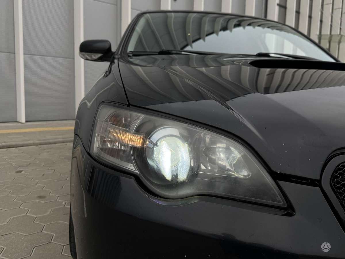 Subaru Legacy 2005 — photo 10