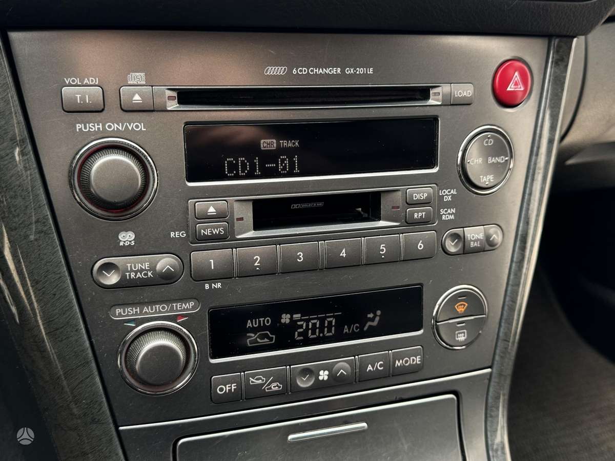 Subaru Legacy 2005 — photo 23