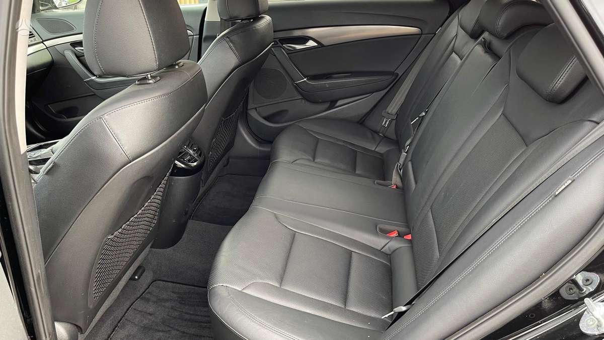 Hyundai i40 2015 — photo 15