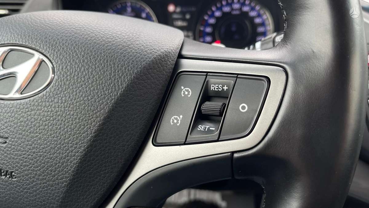 Hyundai i40 2015 — photo 25