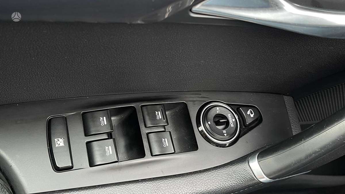 Hyundai i40 2015 — photo 32