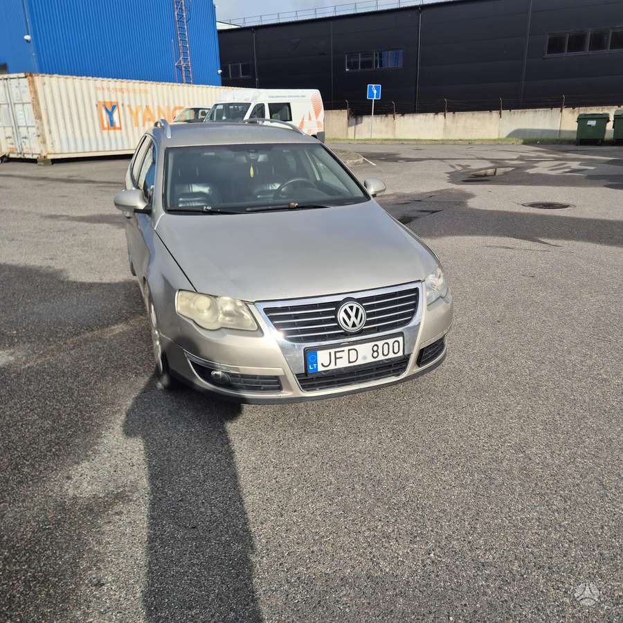 Volkswagen Passat 2006 — photo 11
