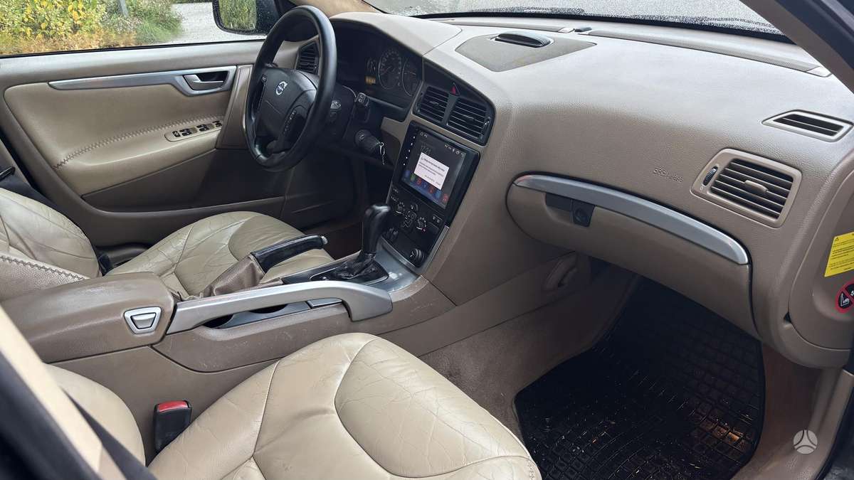 Volvo XC70 2005 — photo 7