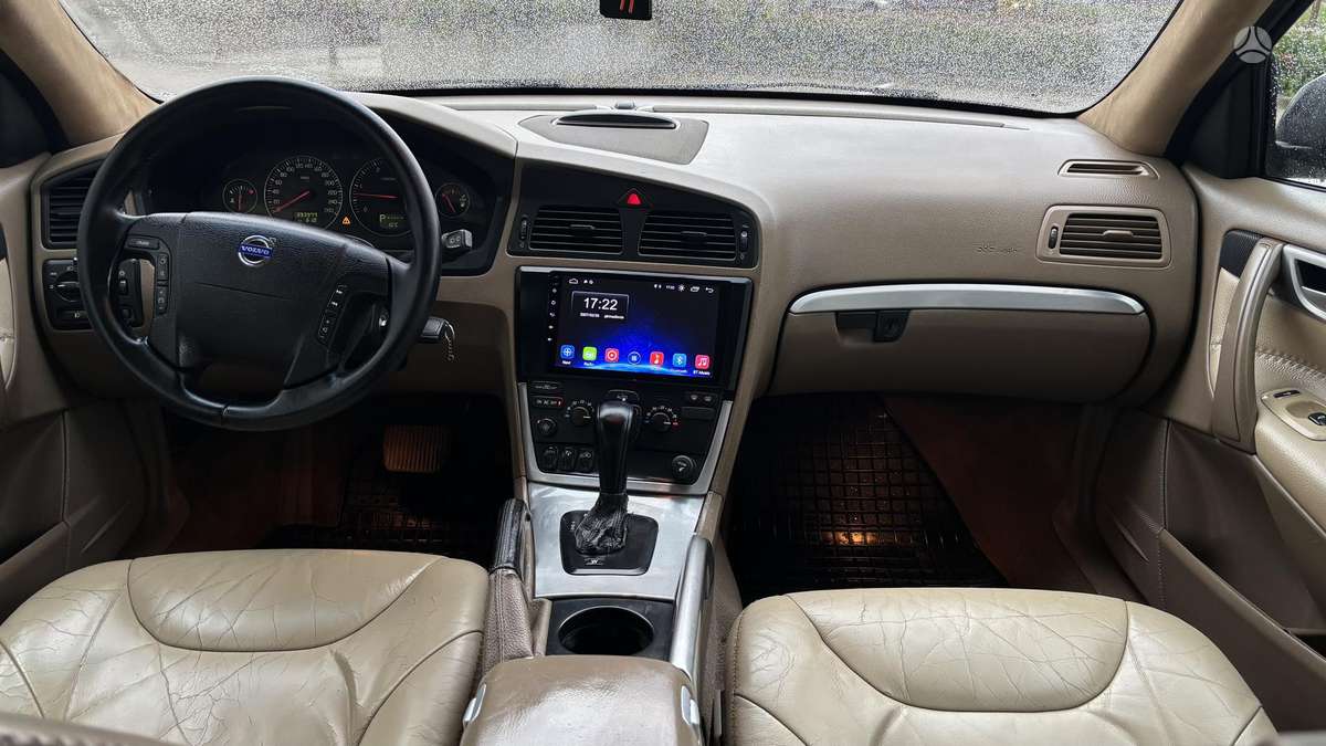 Volvo XC70 2005 — photo 9