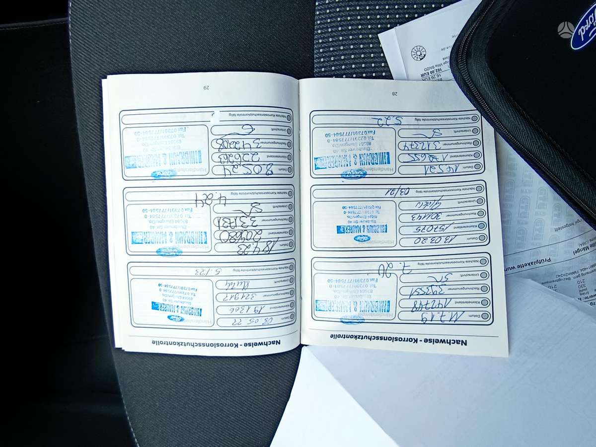 Ford Mondeo 2013 — photo 22