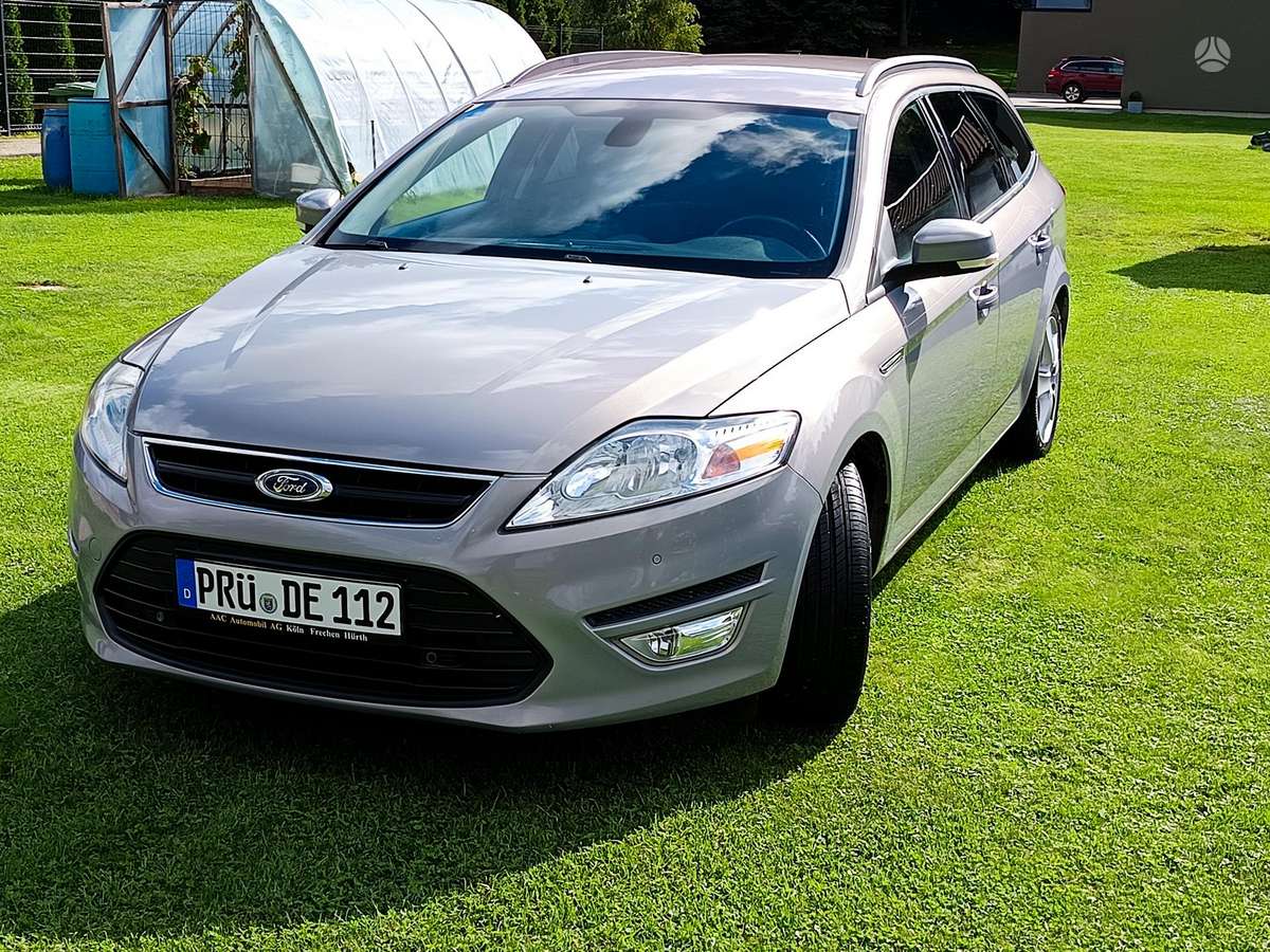 Ford Mondeo 2013 — photo 28