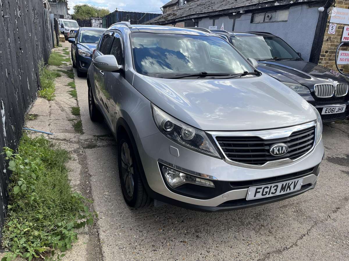Kia Sportage 2013 — салон
