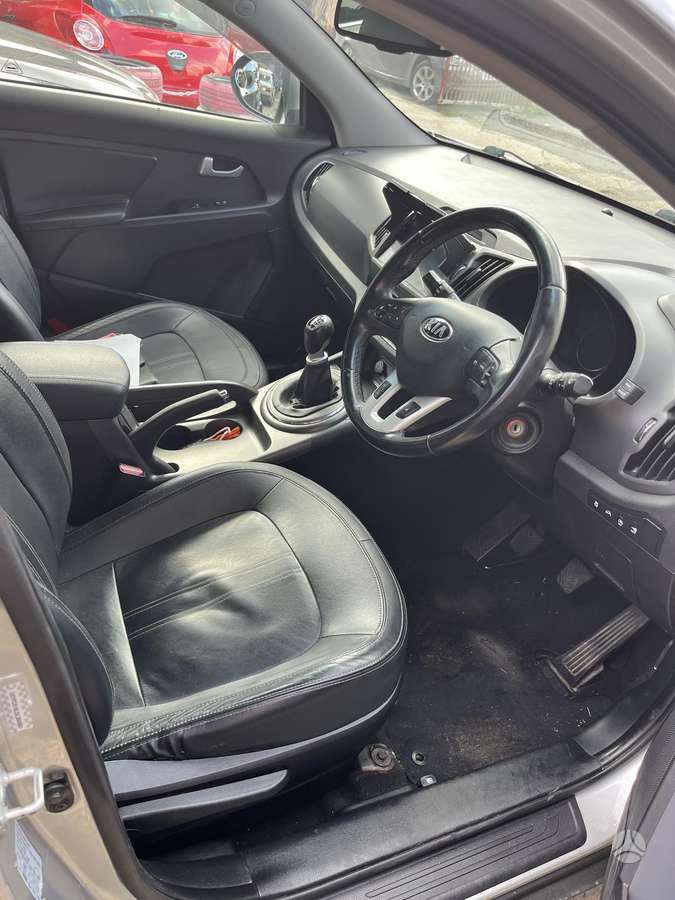 Kia Sportage 2013 — двигун 1685 cm³, 116 HP (85kW)