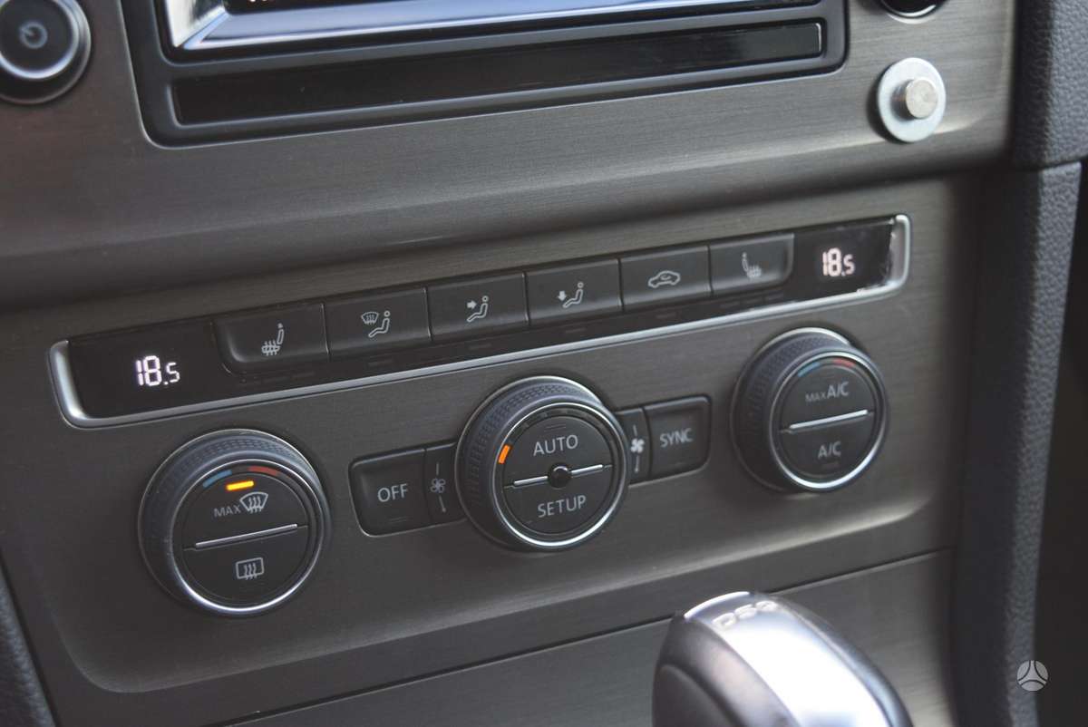 Volkswagen Golf 2013 — photo 16