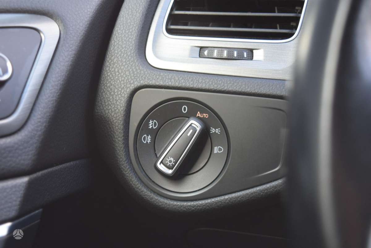 Volkswagen Golf 2013 — photo 19