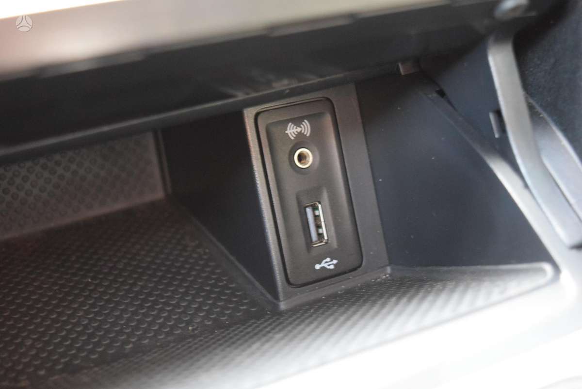 Volkswagen Golf 2013 — photo 22