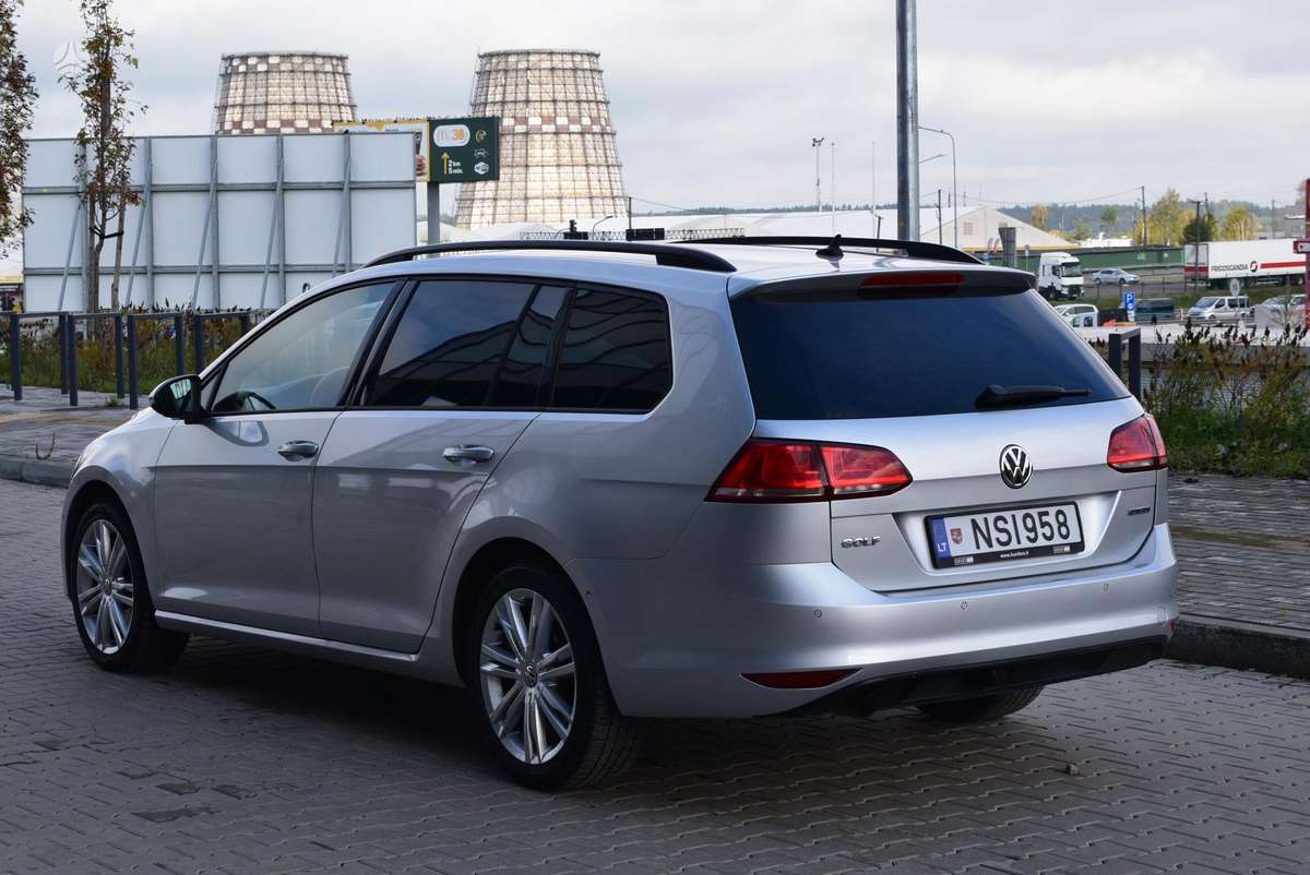 Volkswagen Golf 2013 — engine 1598 cm³, 110 HP (81kW)
