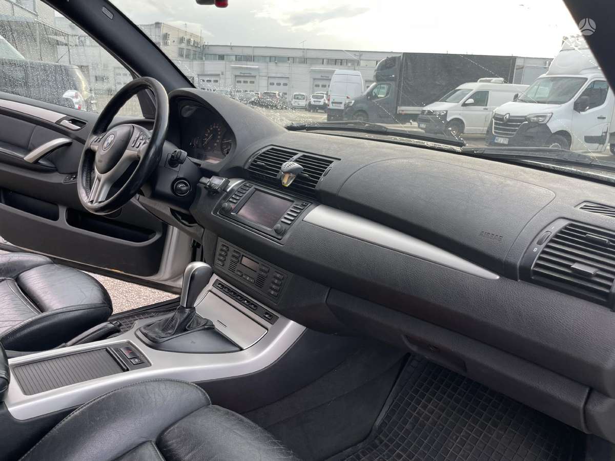 BMW X5 2004 — photo 12