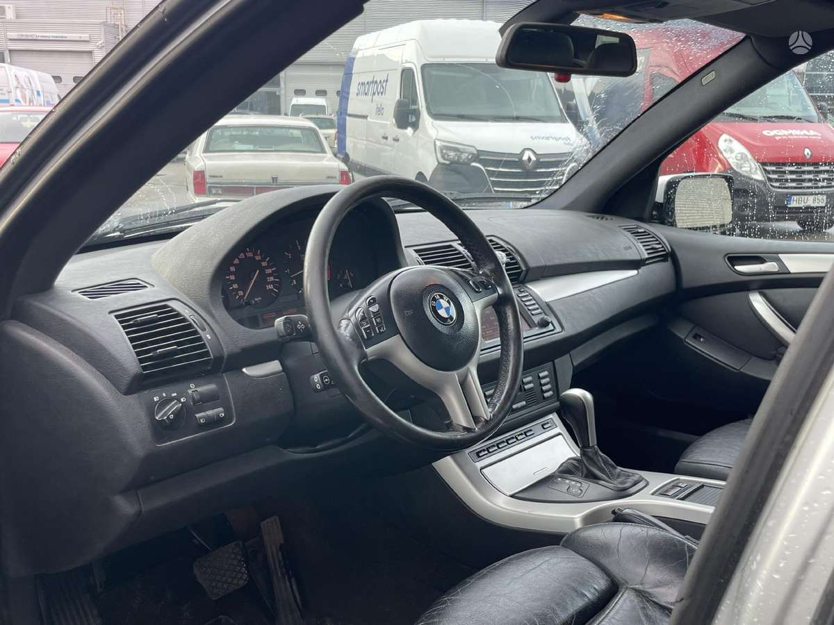 BMW X5 2004 — photo 6