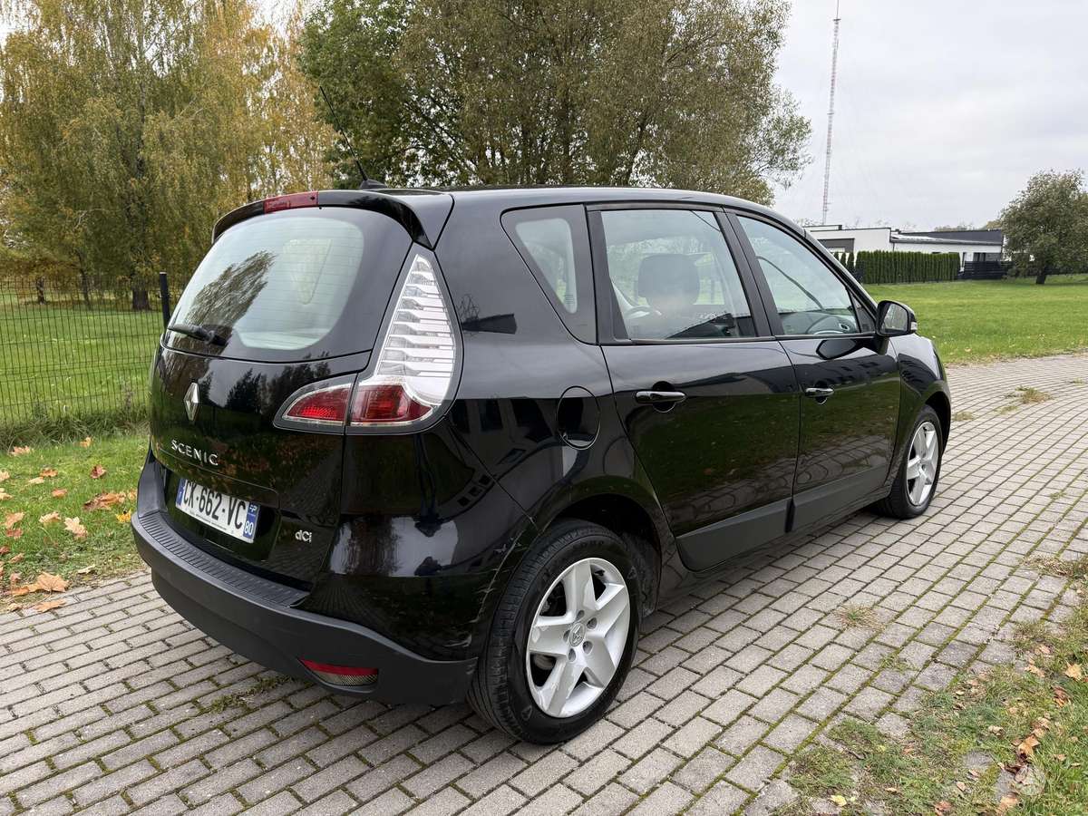 Renault Scenic 2012 — photo 9