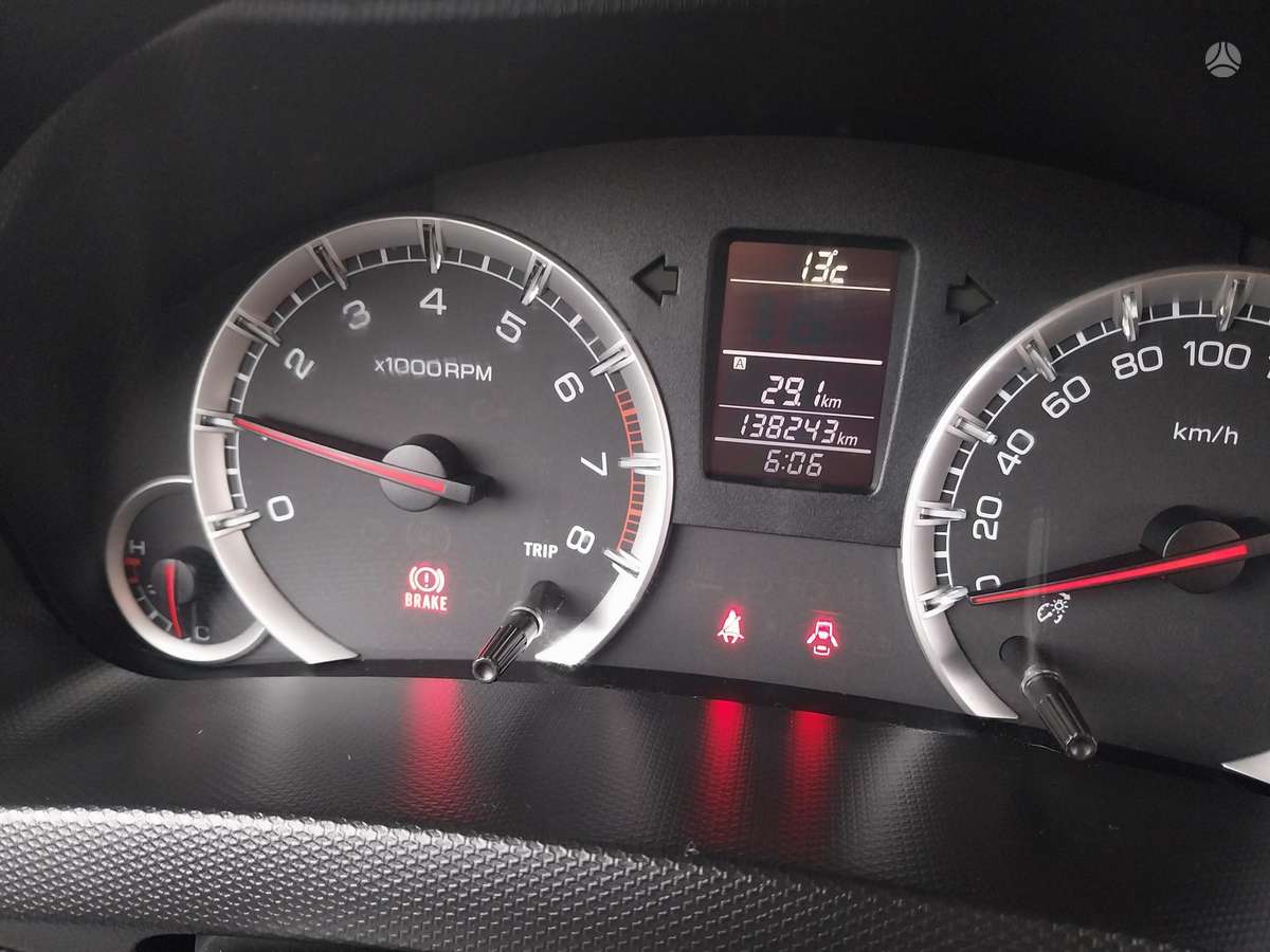 Suzuki Swift 2015 — photo 12