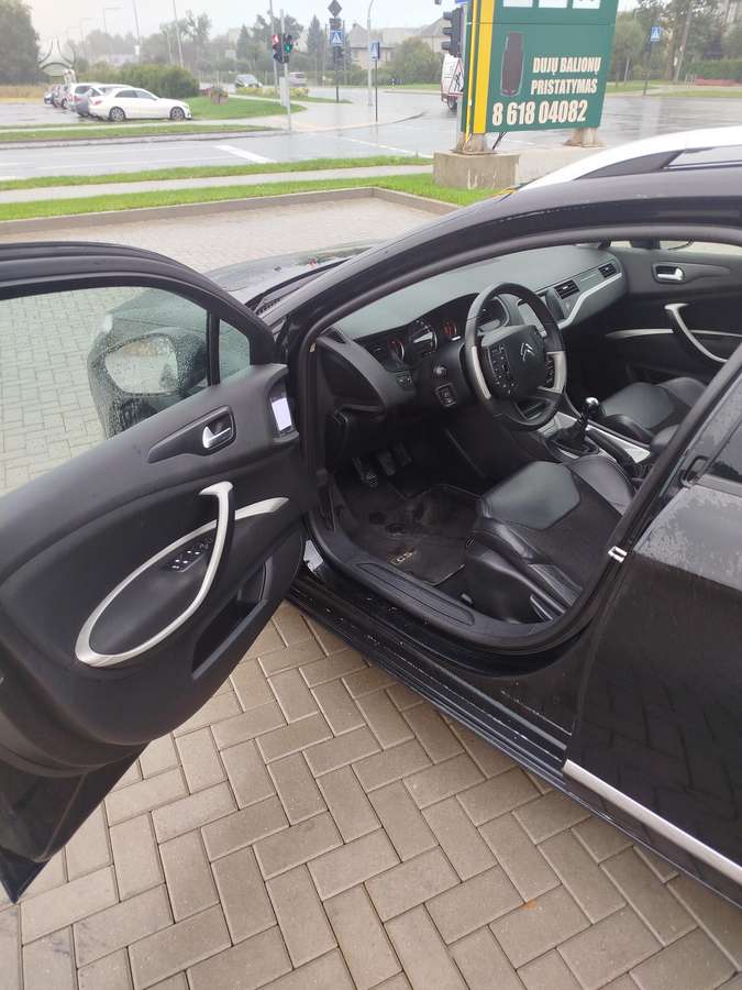 Citroen C5 2013 — двигун 1598 cm³, 156 HP (115kW)