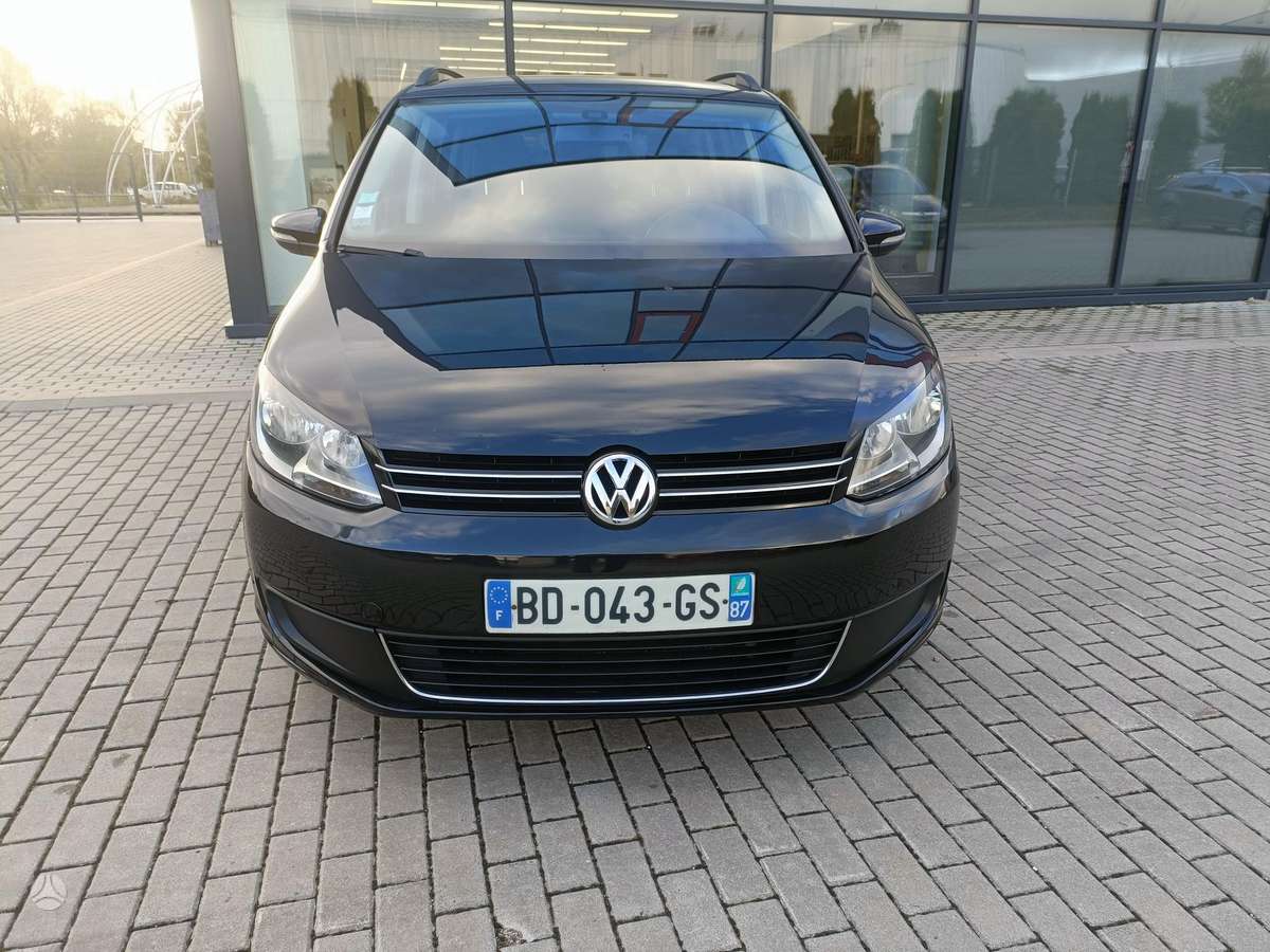 Volkswagen Touran 2010 — photo 6