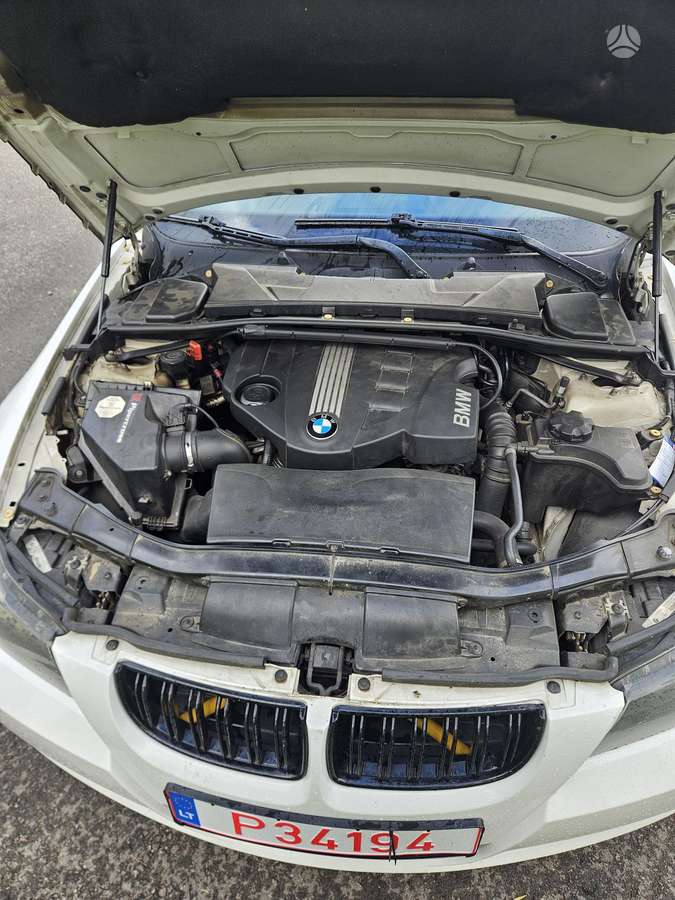 BMW 320 2008 — photo 10