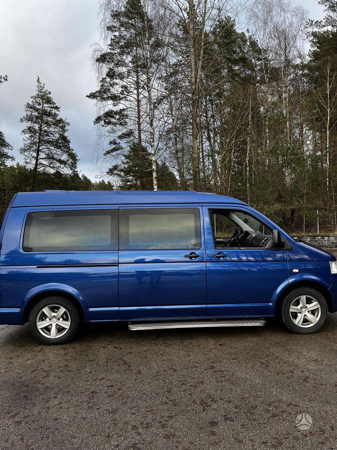 Volkswagen Transporter 2009 — двигун 2500 cm³, 131 HP (96kW)