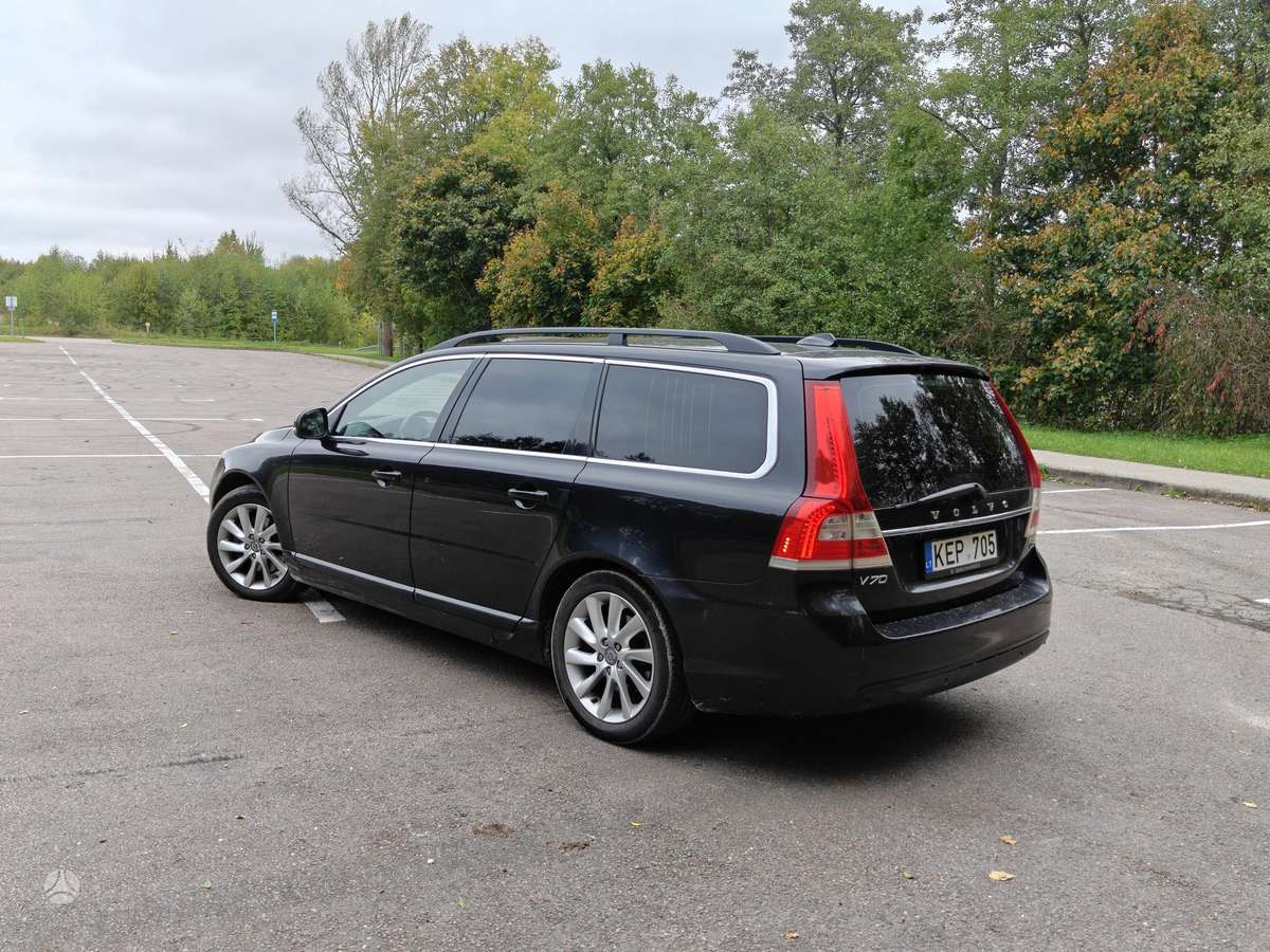 Volvo V70 2014 — двигун 1984 cm³, 136 HP (100kW)