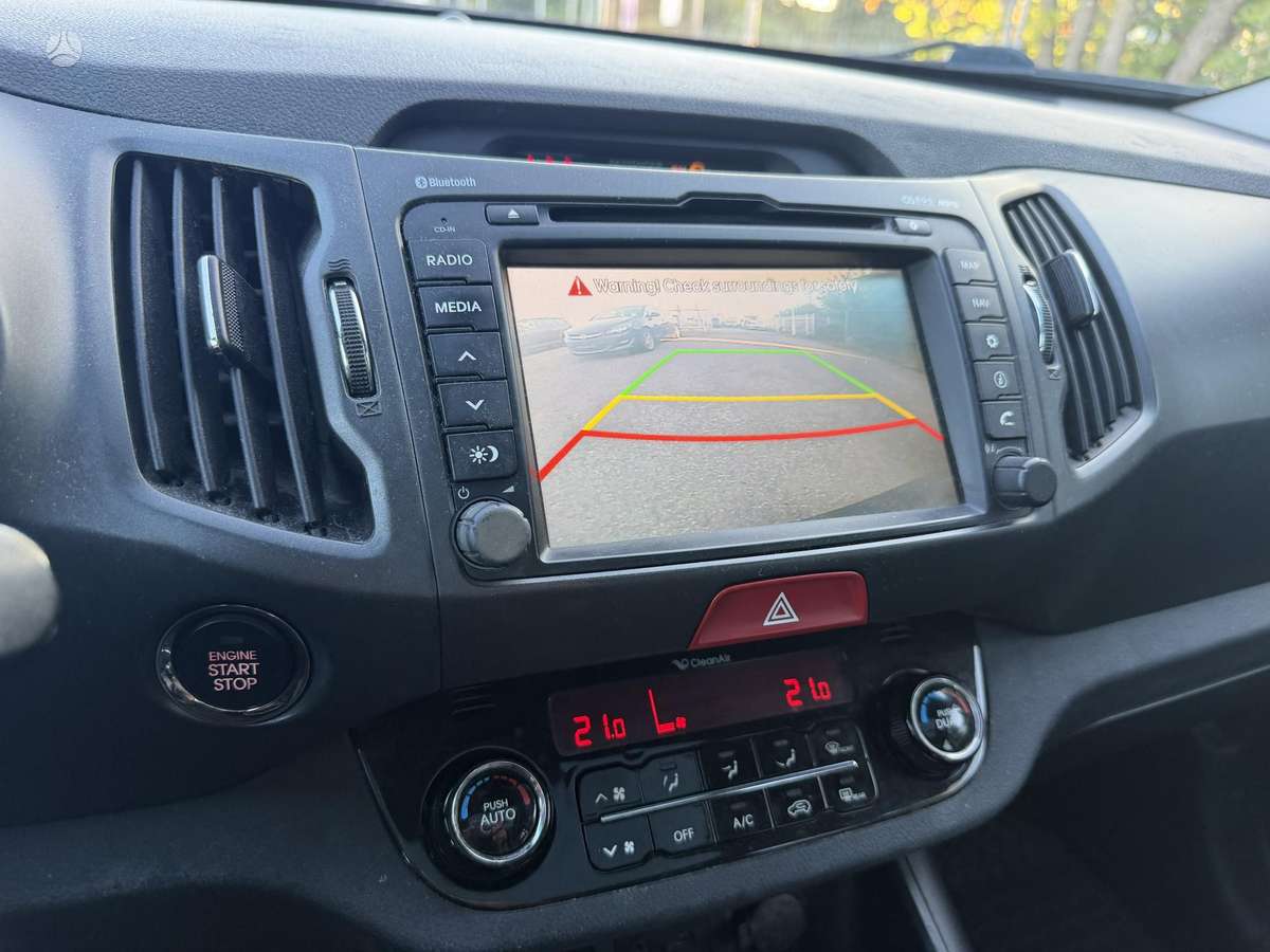 Kia Sportage 2011 — photo 12