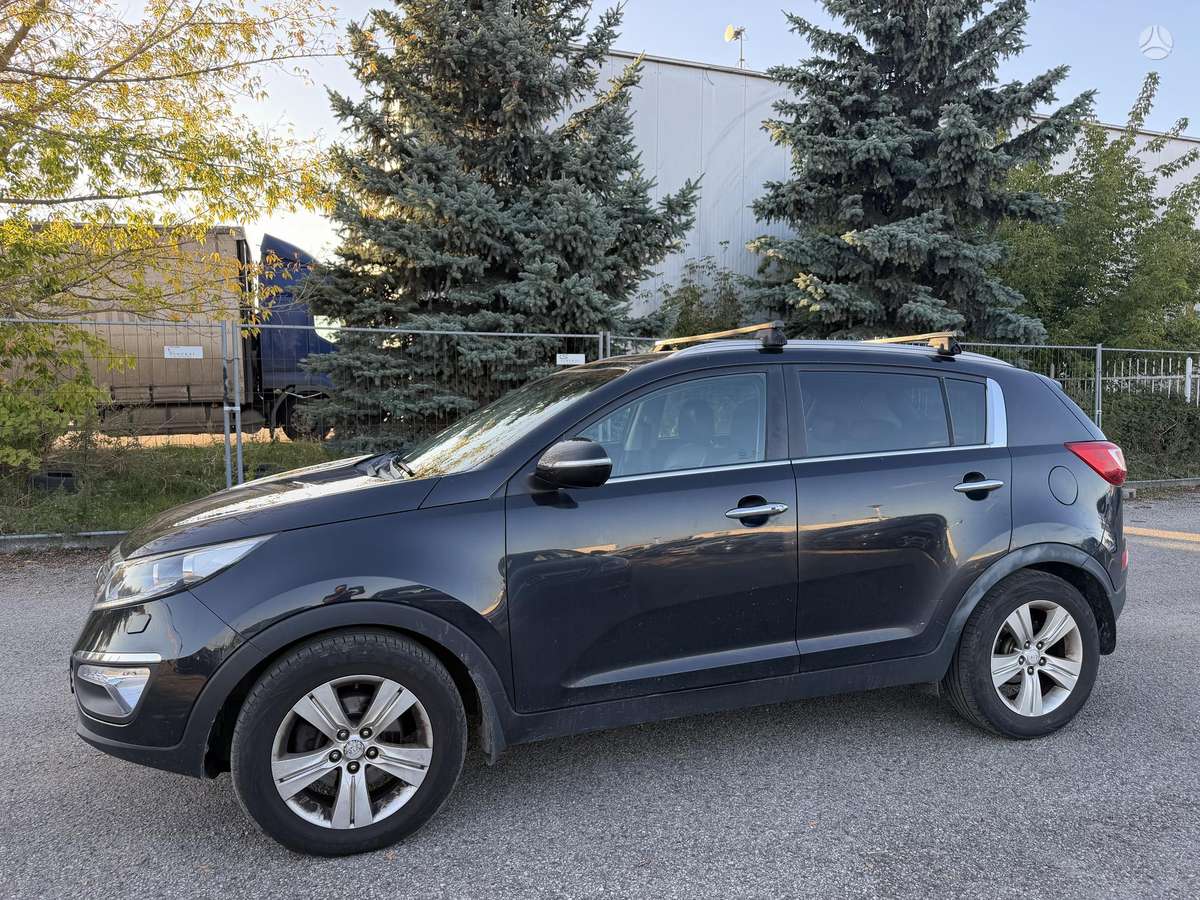 Kia Sportage 2011 — photo 8