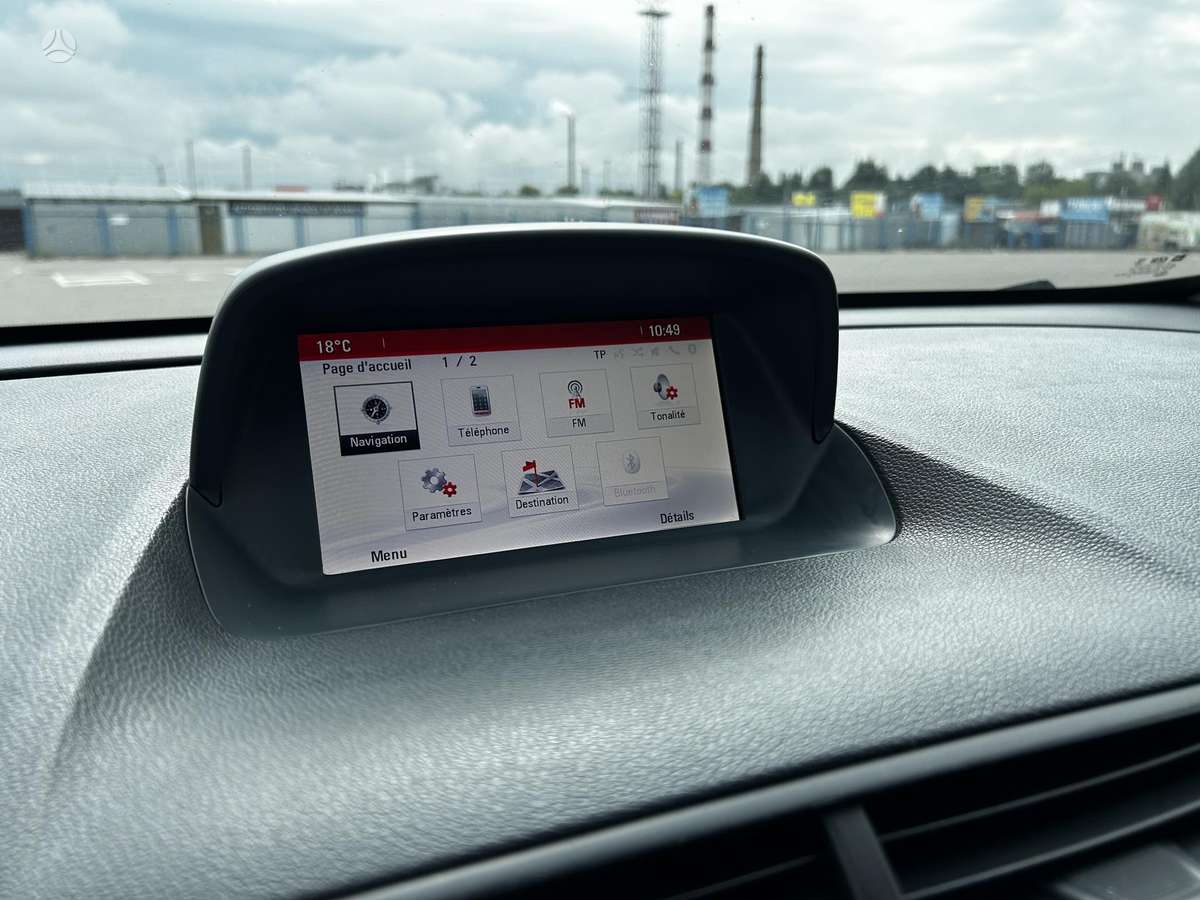 Opel Mokka 2015 — photo 11