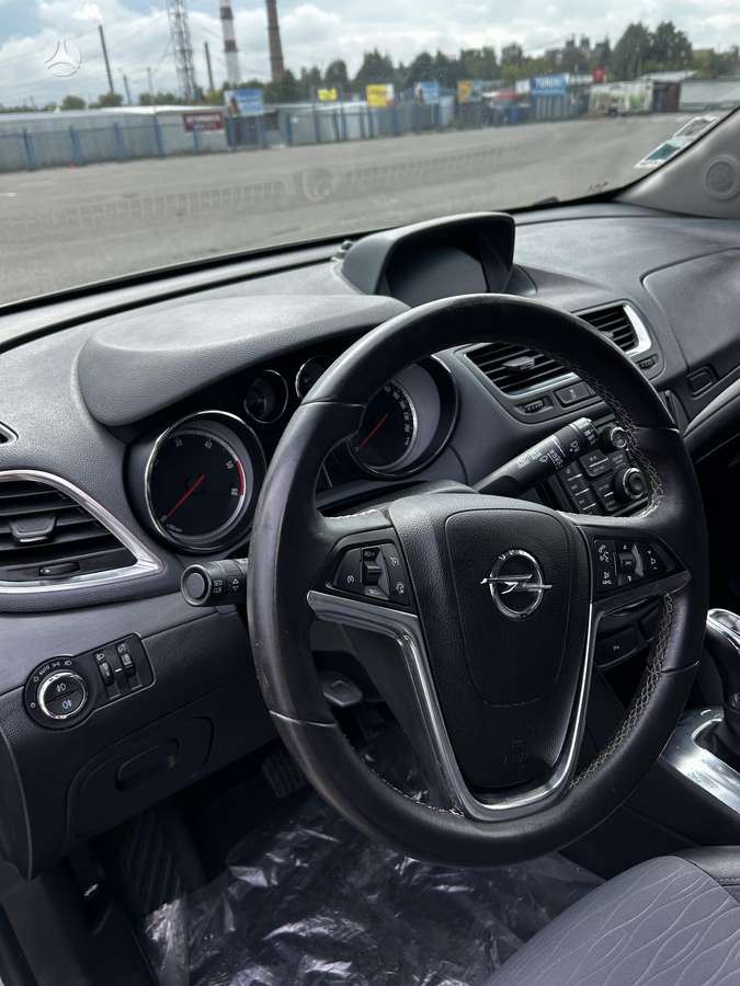 Opel Mokka 2015 — photo 7
