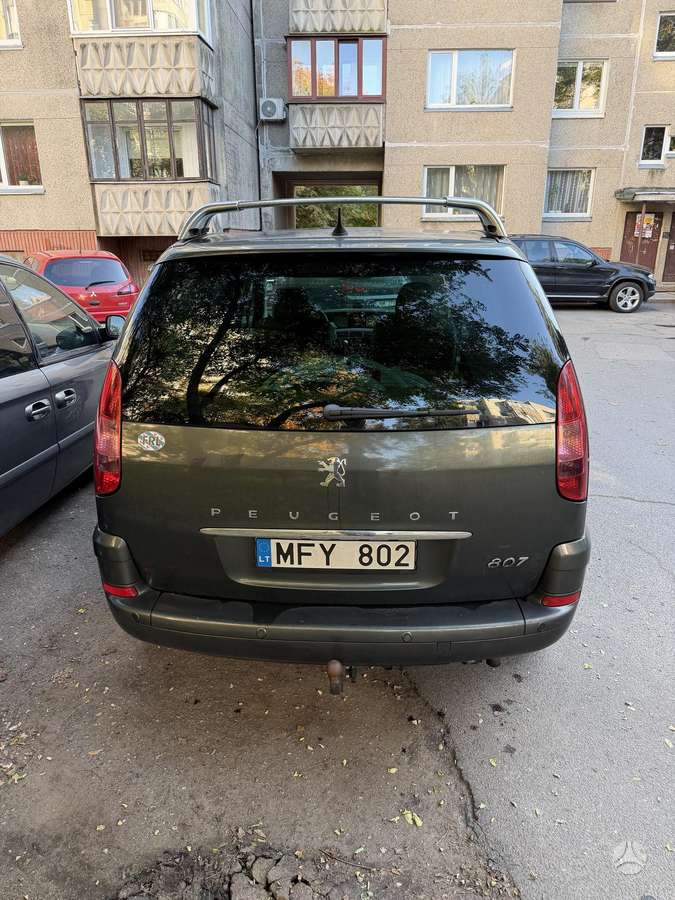 Peugeot 807 2006 — engine 2179 cm³, 128 HP (94kW)