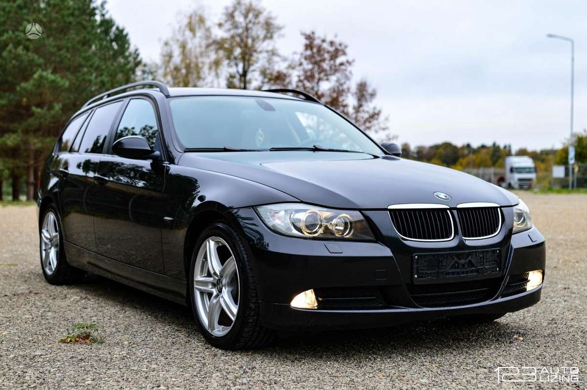 BMW 320 2008 — двигун 2000 cm³, 143 HP (105kW)