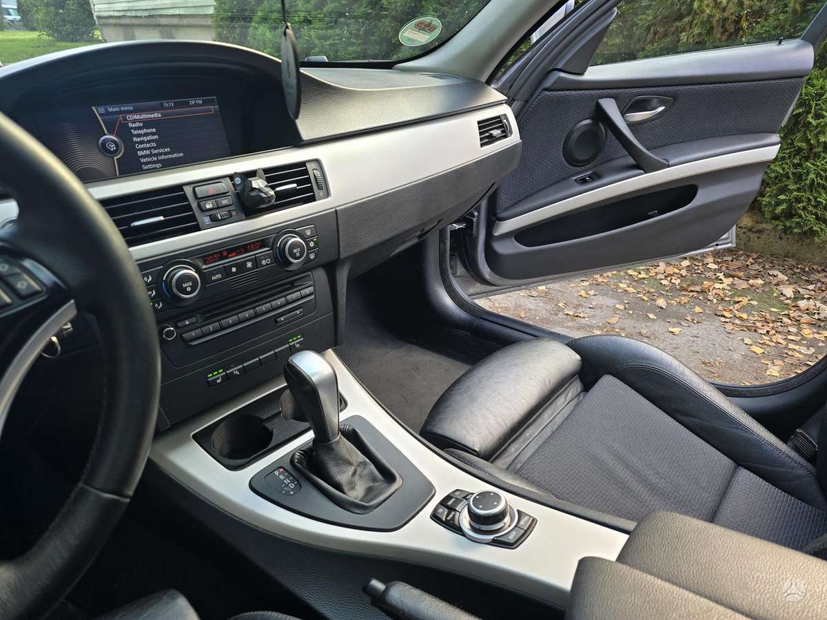 BMW 320 2008 — photo 5