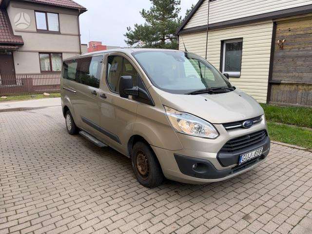 Ford Transit 2013 — вигляд ззаду