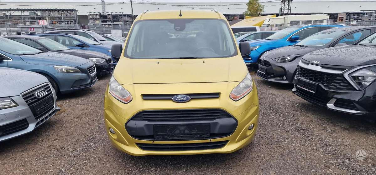 Ford Tourneo 2015 — вигляд ззаду