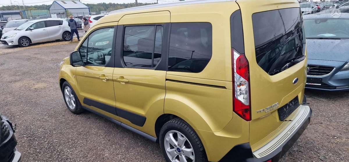 Ford Tourneo 2015 — фото 5