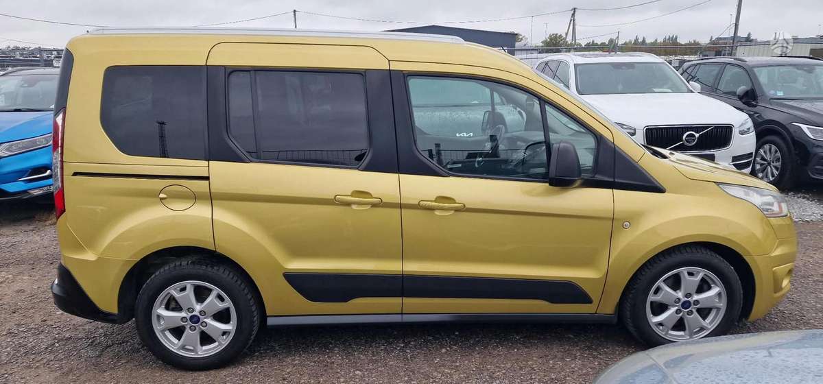 Ford Tourneo 2015 — фото 7