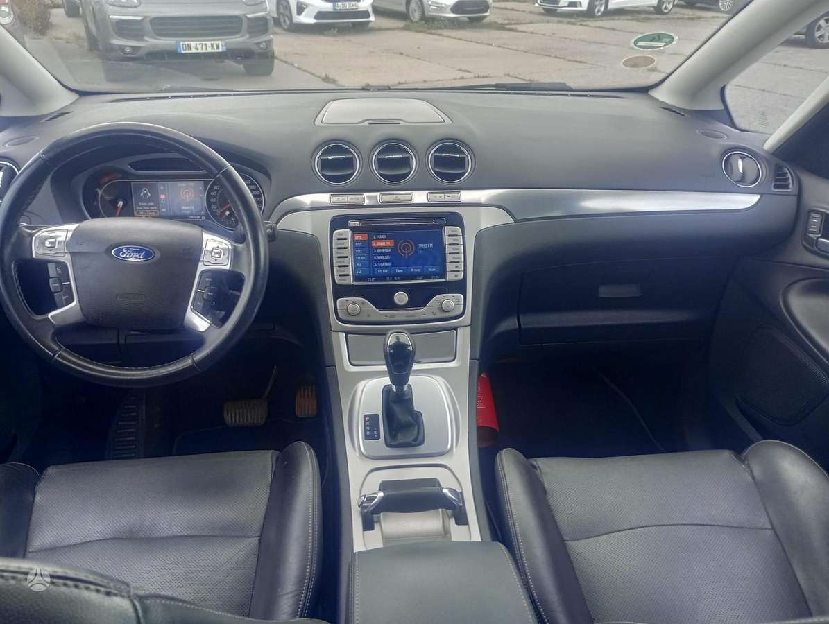 Ford S-MAX 2009 — photo 9