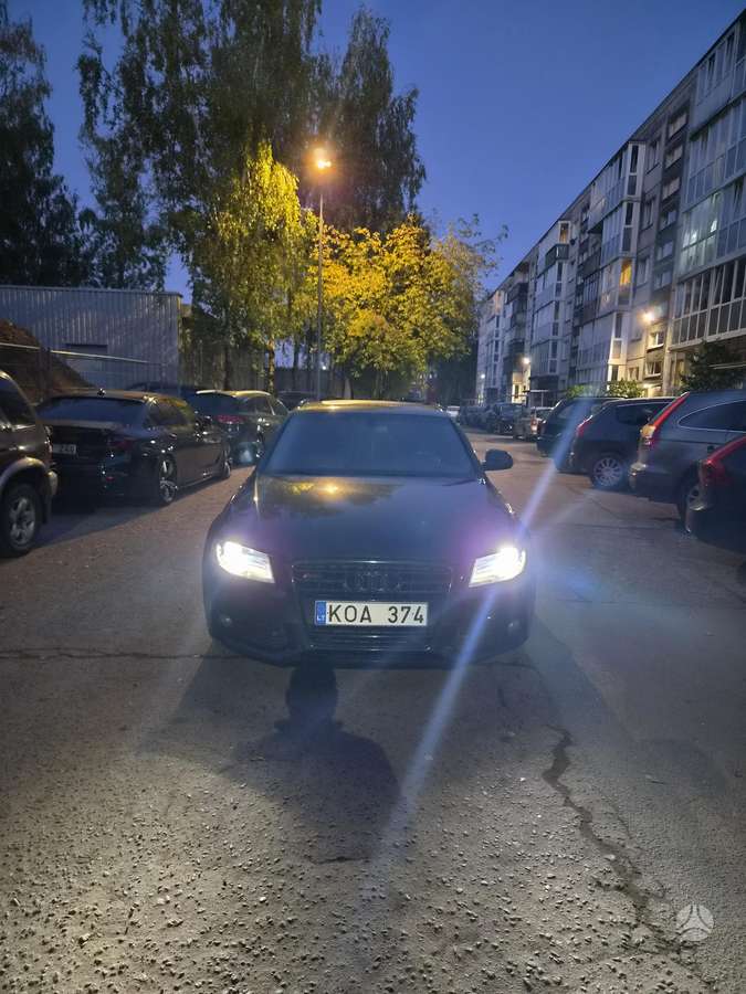 Audi A4 2008 — photo 21