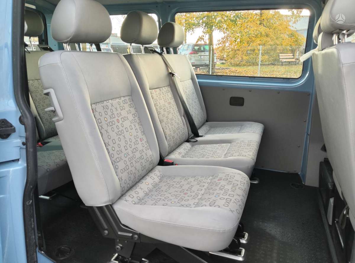 Volkswagen Transporter 2007 — photo 14