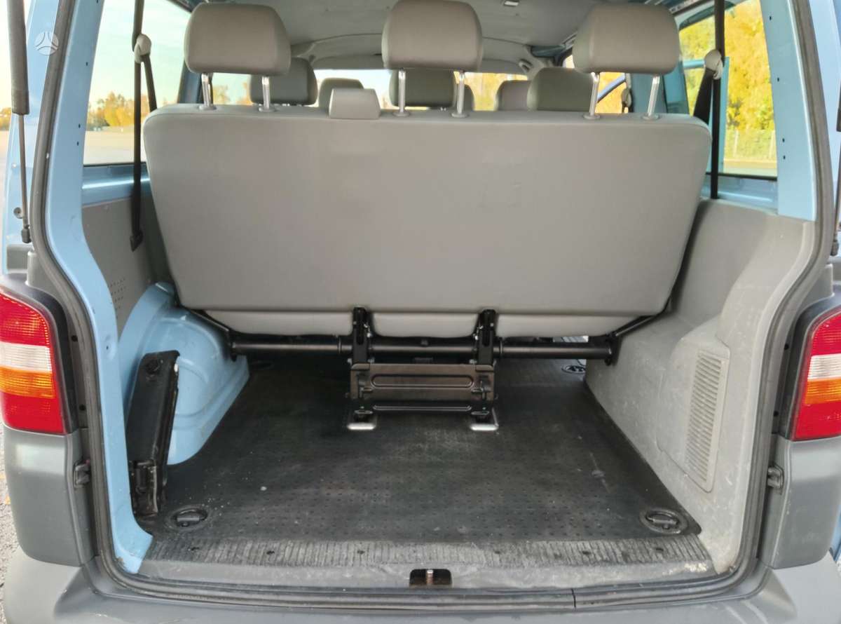 Volkswagen Transporter 2007 — photo 17