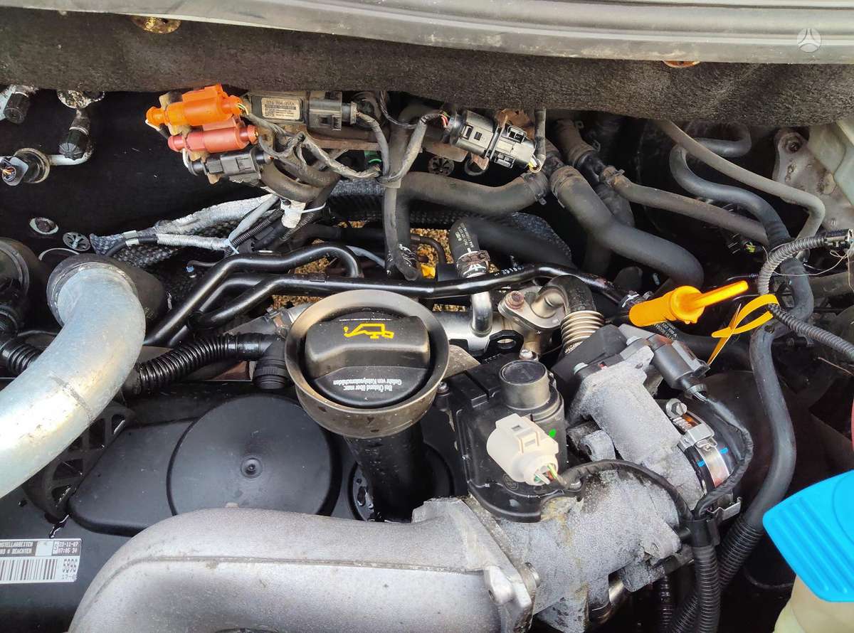 Volkswagen Transporter 2007 — photo 19