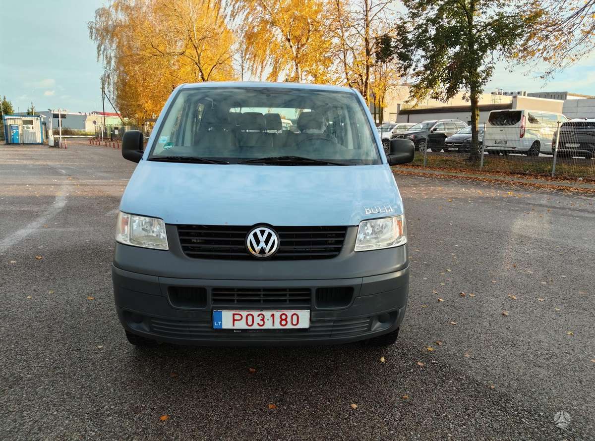 Volkswagen Transporter 2007 — rear view