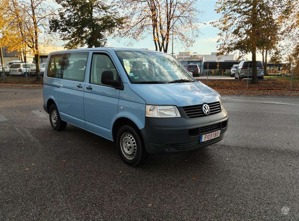 Volkswagen Transporter 2007 — interior