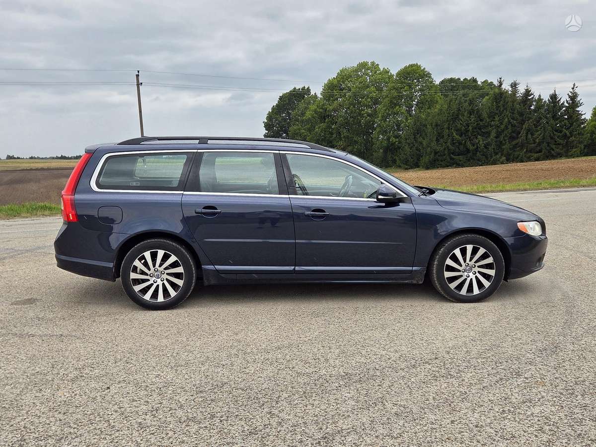Volvo V70 2013 — engine 1984 cm³, 163 HP (120kW)
