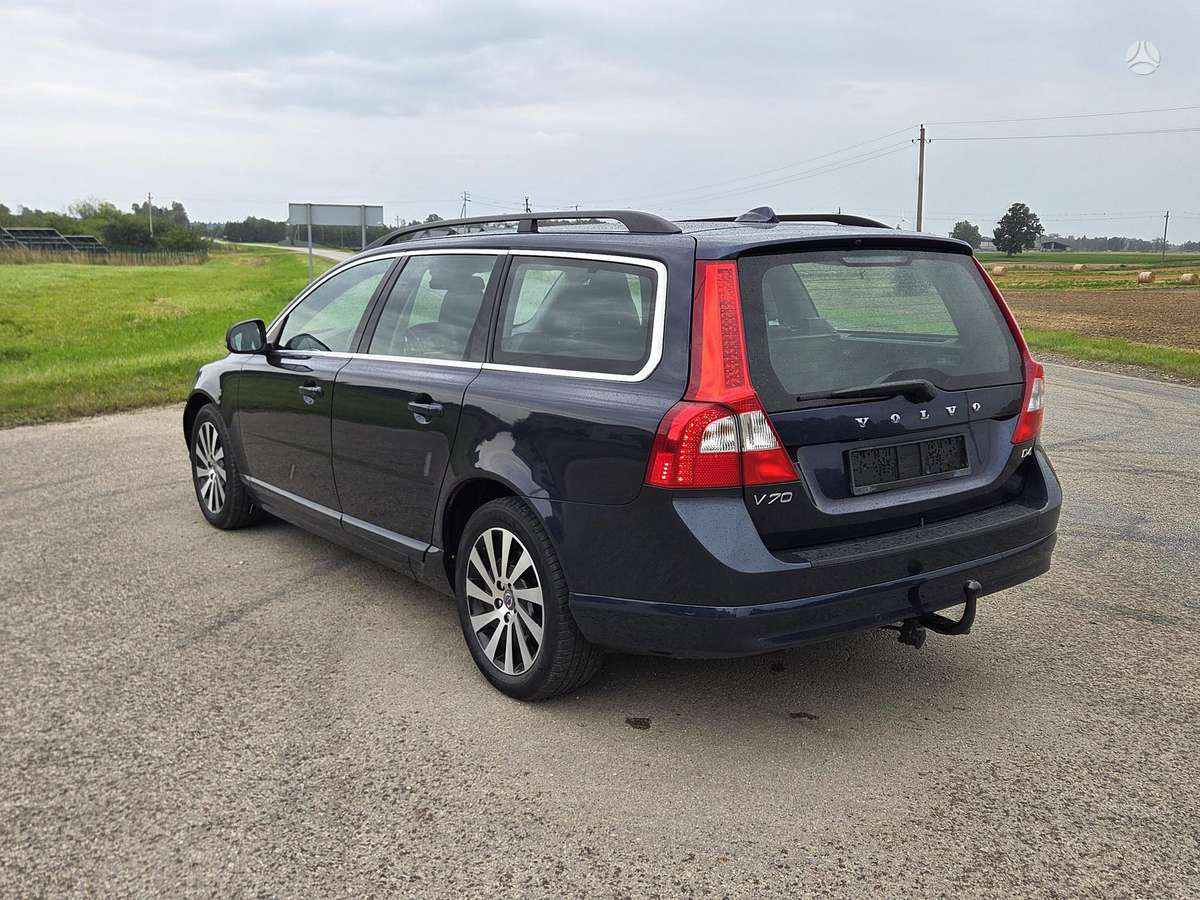 Volvo V70 2013 — photo 7