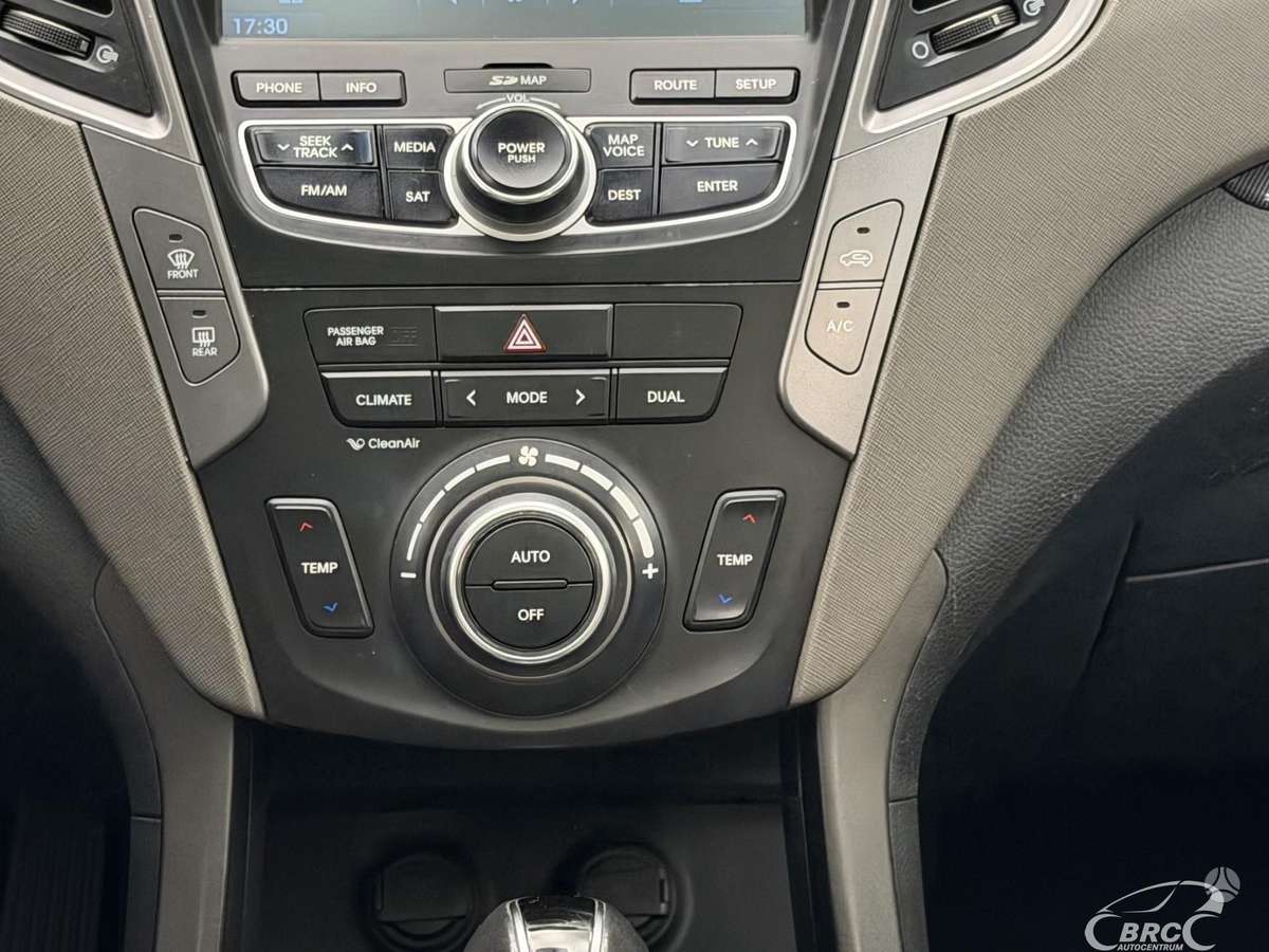 Hyundai Santa 2013 — photo 19
