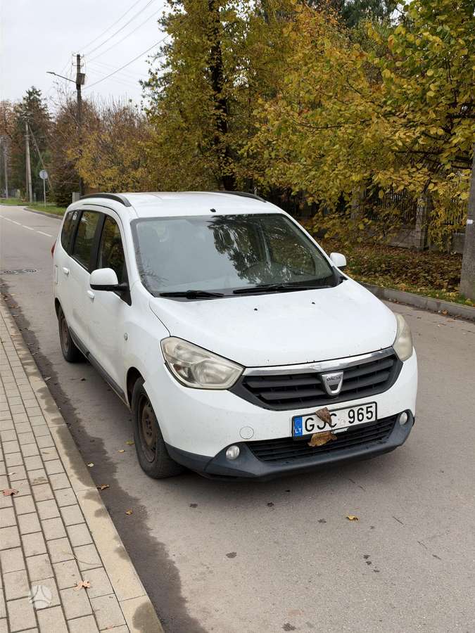 Dacia Lodgy 2014 — салон