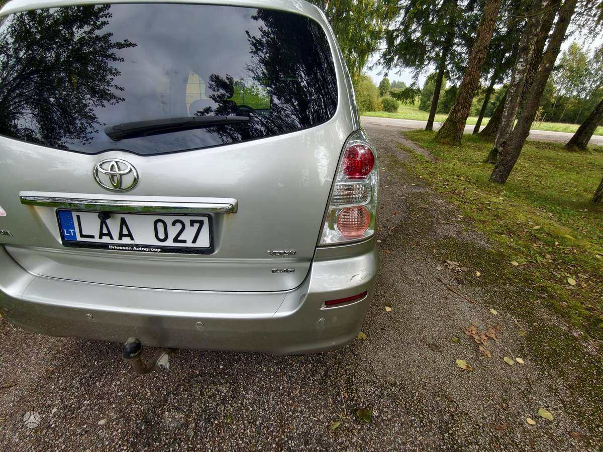 Toyota Corolla 2009 — photo 19