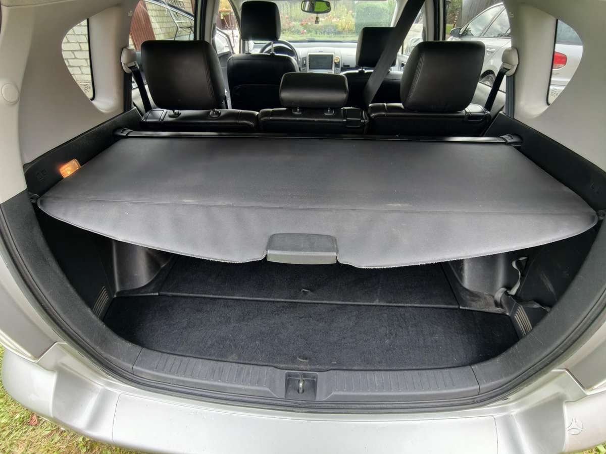 Toyota Corolla 2009 — photo 8