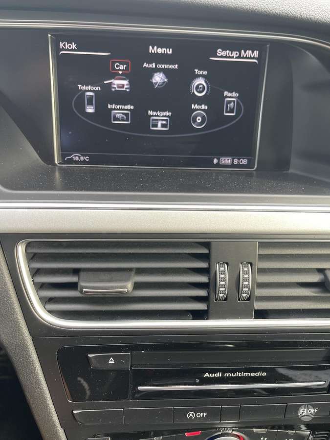 Audi A4 2015 — фото 21